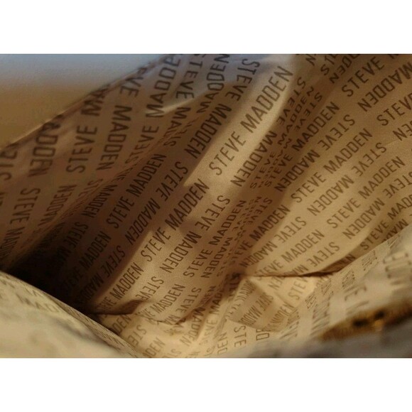 Steve Madden Satchel Handbag Excellent Condition Small Bag Lock Heart Star - Picture 6 of 10